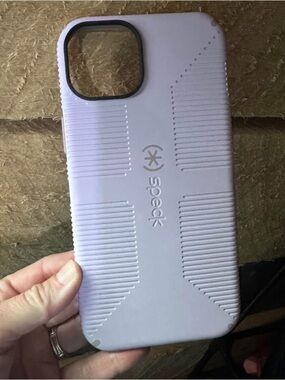 speck Slim Textured Phone Case in Light Lavender